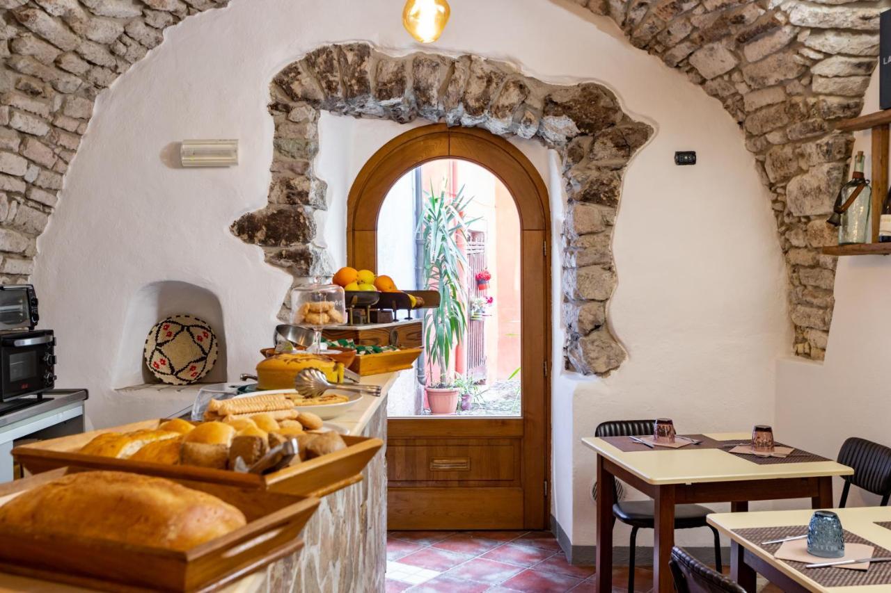 בוסה Locanda Di Corte מראה חיצוני תמונה