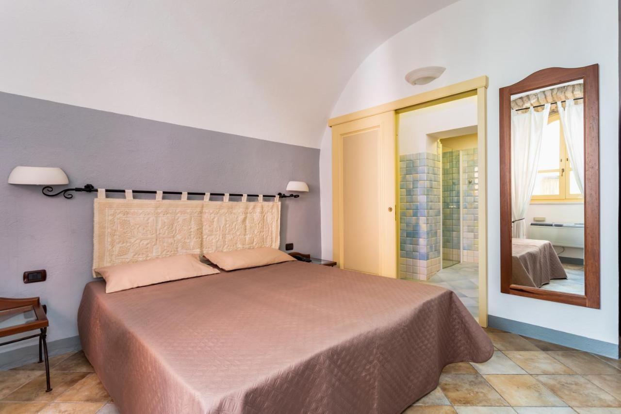 בוסה Locanda Di Corte מראה חיצוני תמונה